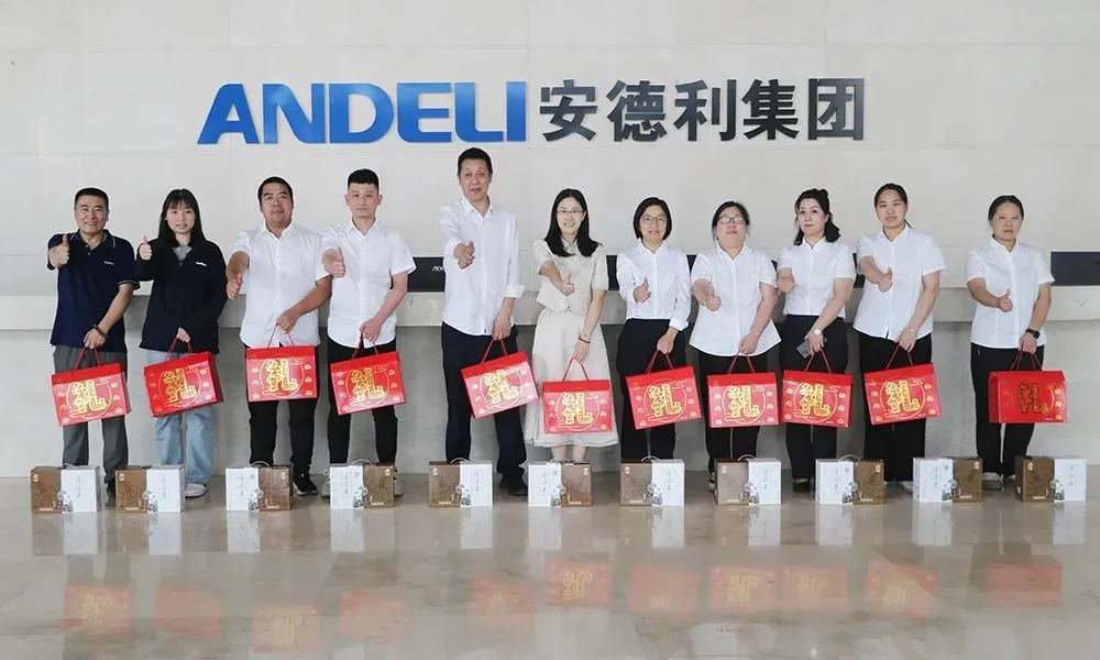 图片 1(1).jpg
