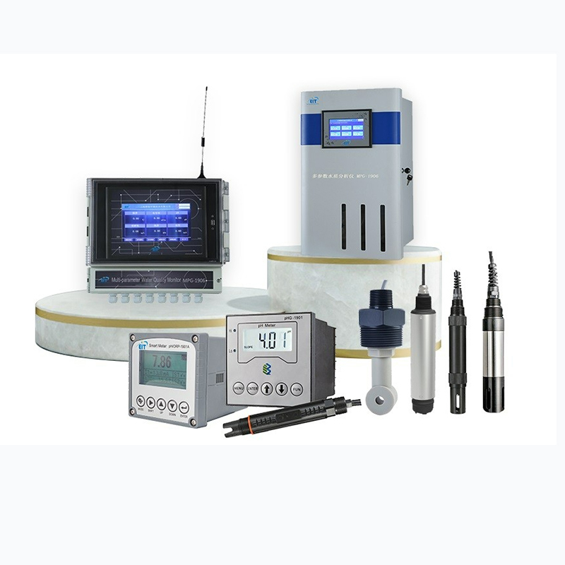 pH meter and conductivity meter