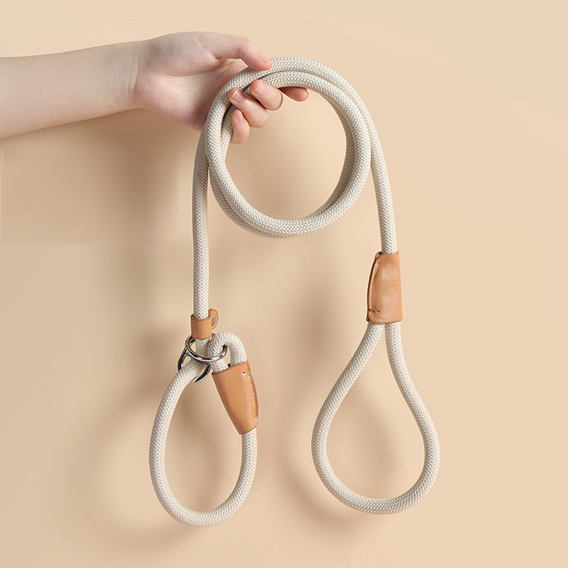 Soft recycled nylon all in one dog leash design hands free slip rope