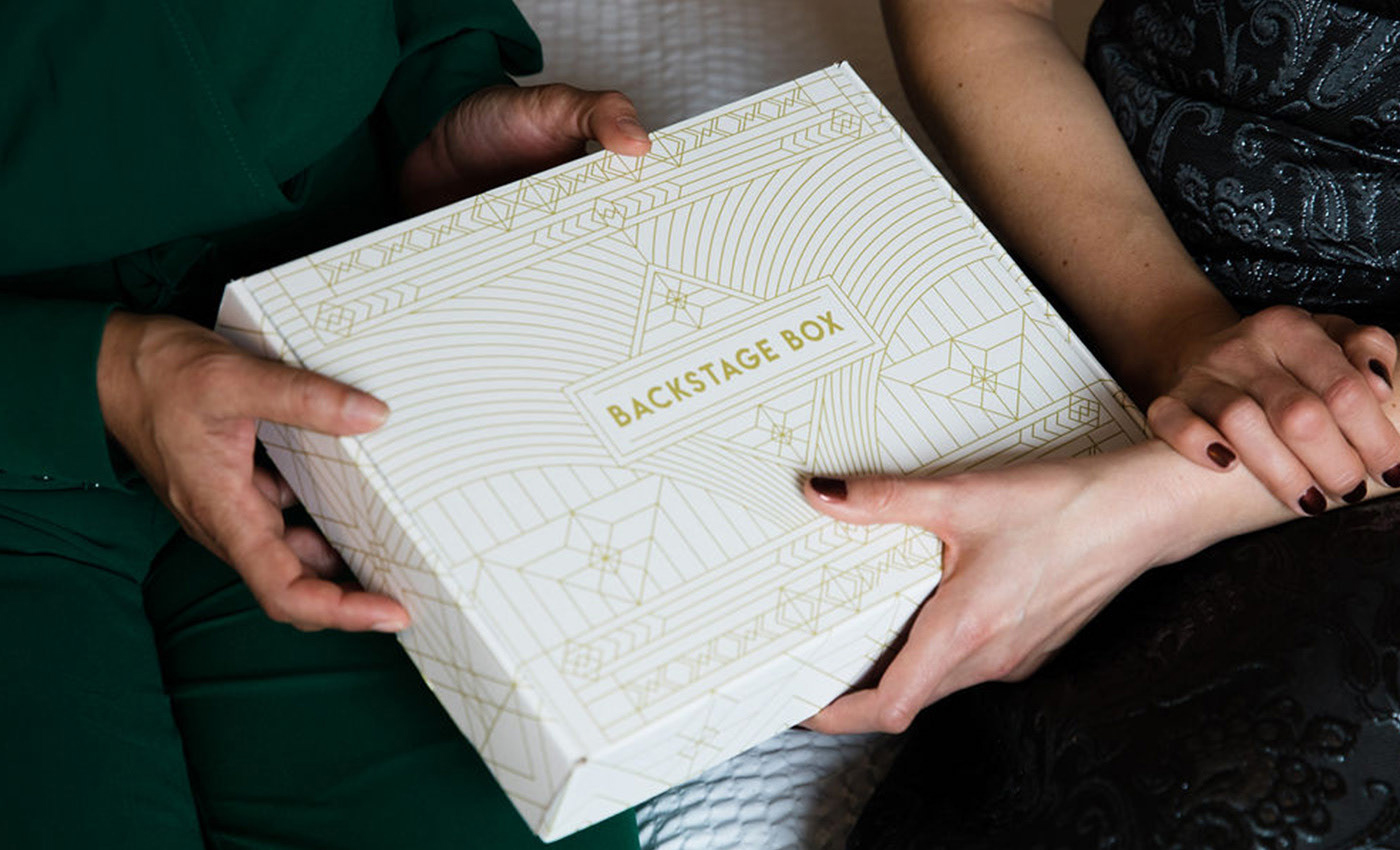 wholesale_cardboard_gift_box.jpg