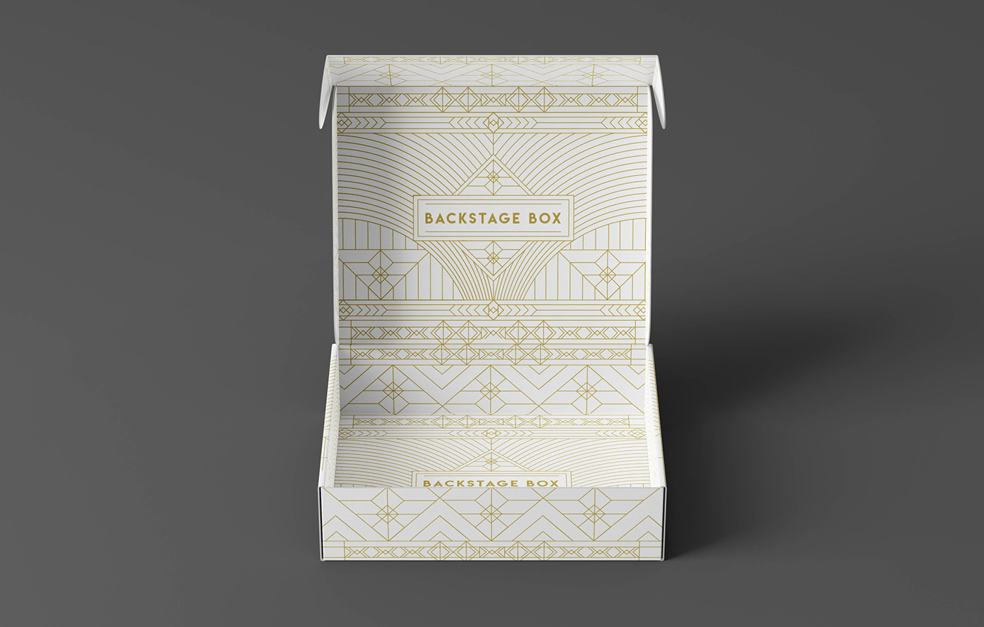 white_cardboard_gift_box.jpg