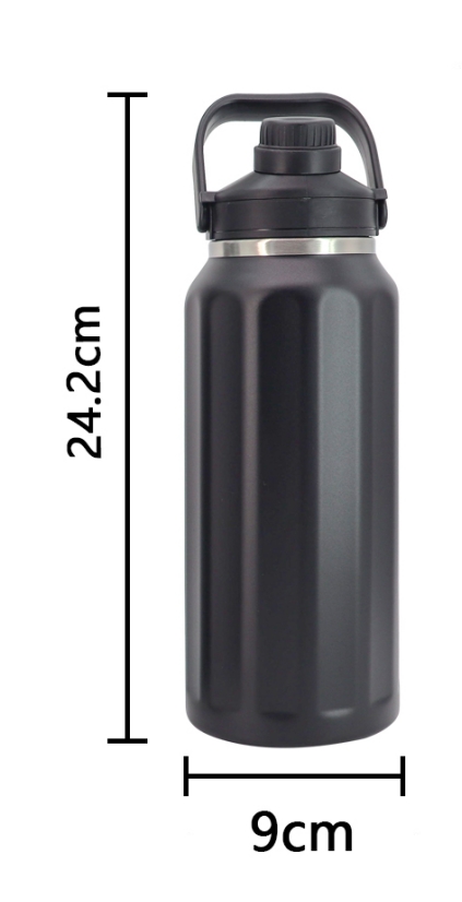 CP10353-950.jpg