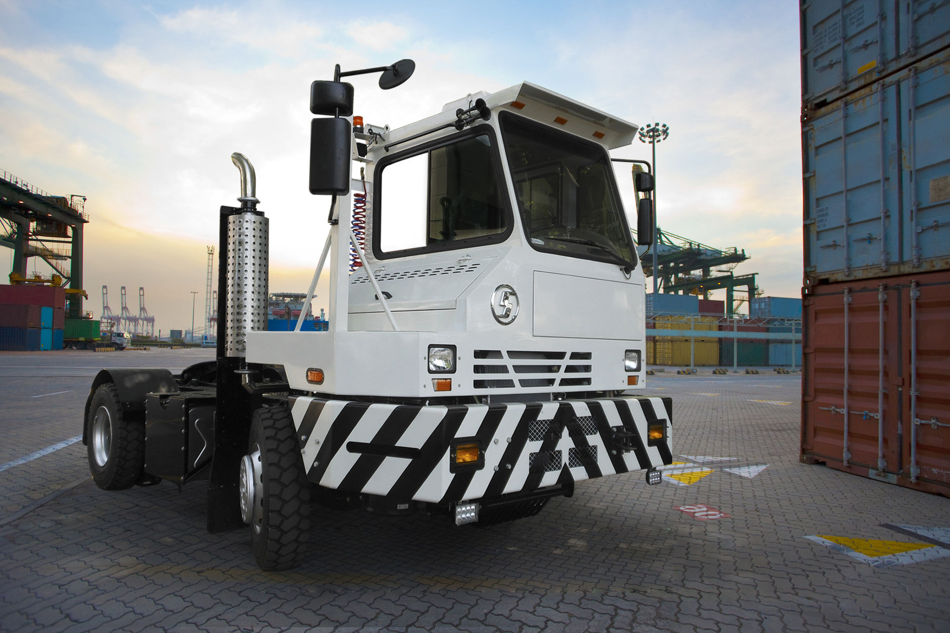 Shacman Diesel Terminal Tractor