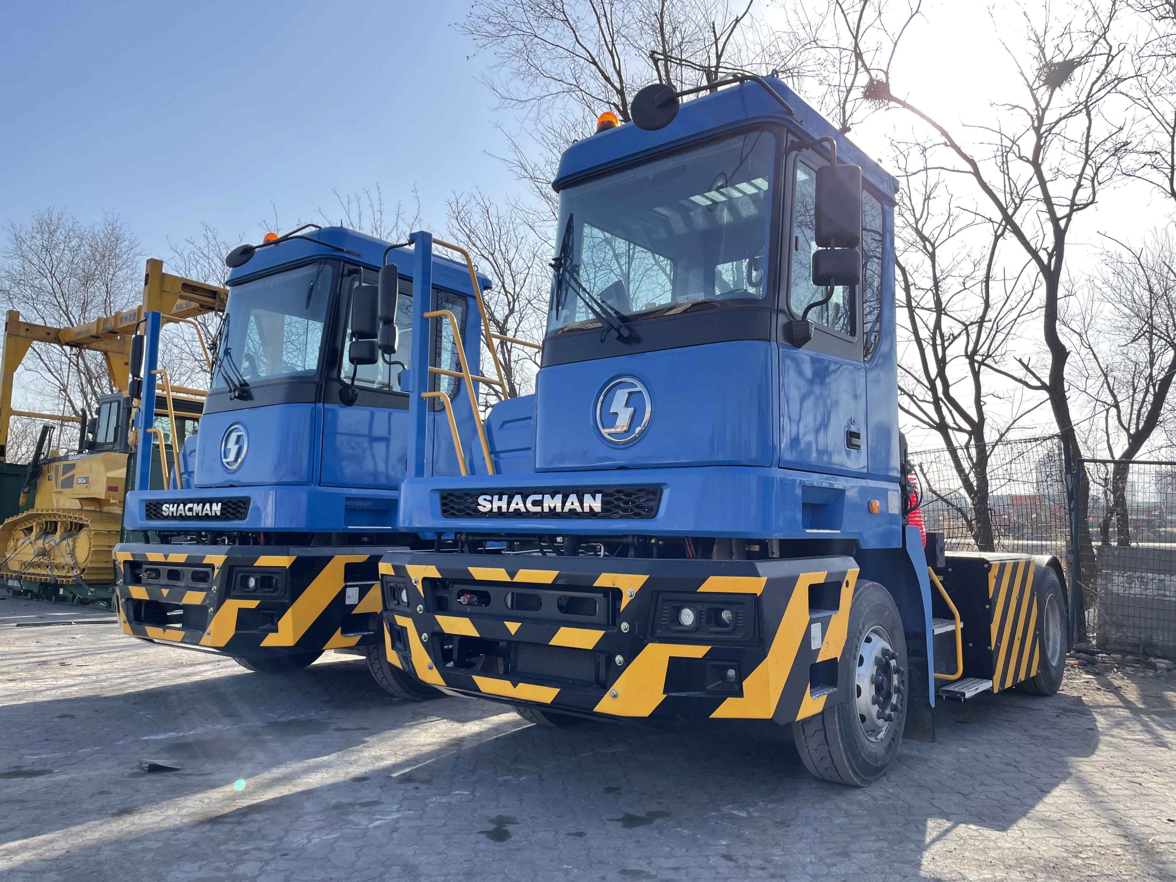 SHACMAN X3000 Tractor Truck