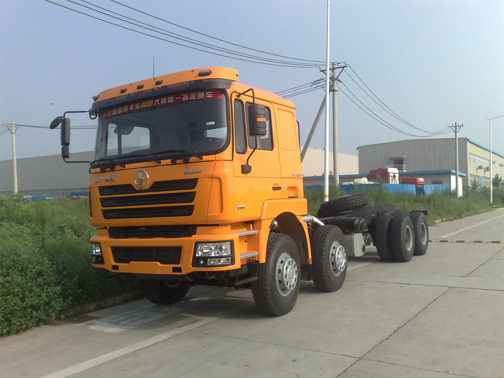 Camion F3000 8X4 jaune.jpg