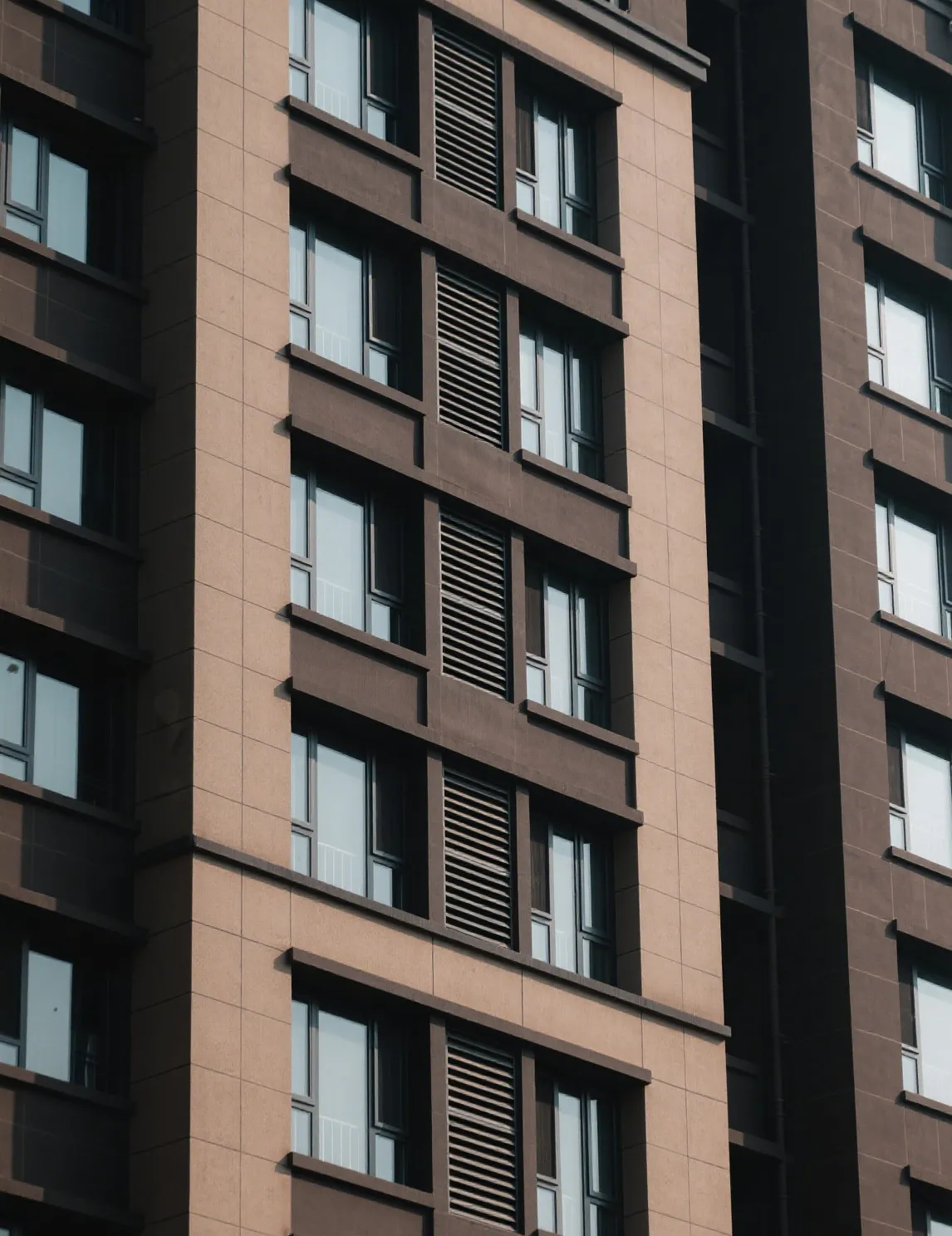 Diseño de Fachada de Edificio (13).png