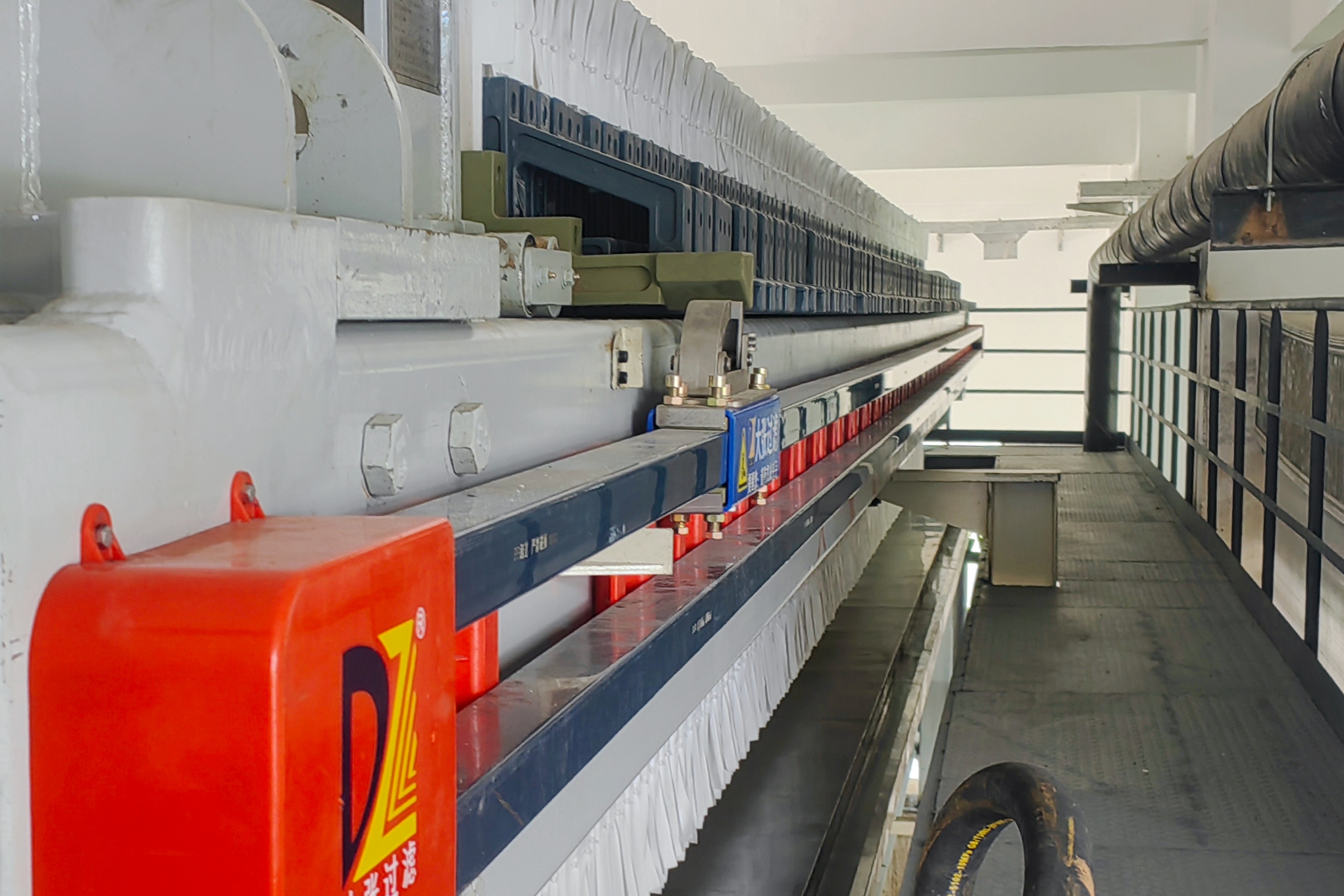 6b40dcdb427a23fc9dc56913905b2c94 _ sentire本.jpg