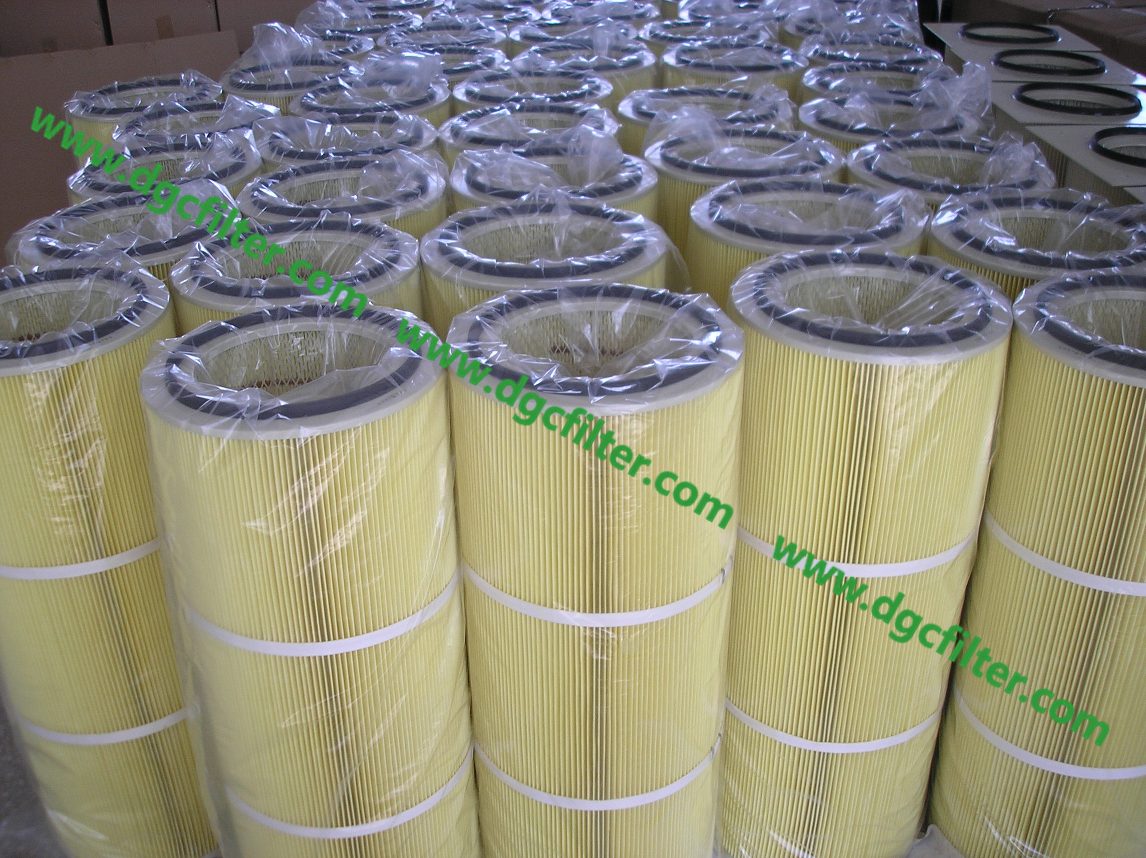 polyester pleated filter cartridge.JPG