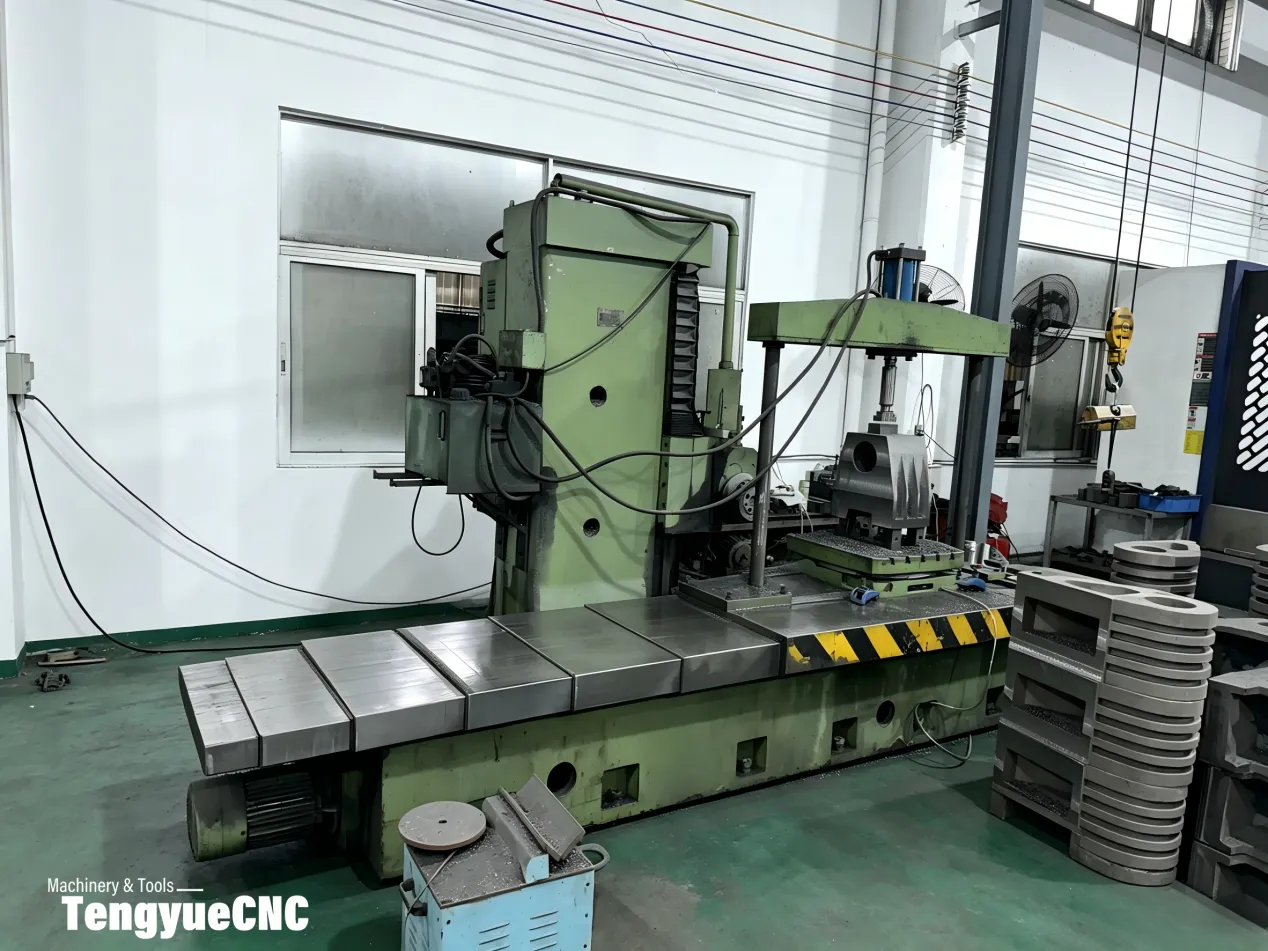 Single-arm Milling Machine