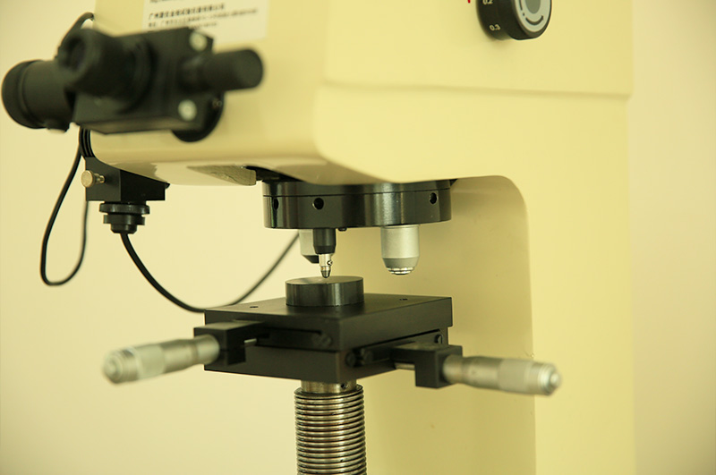 Microhardness Tester