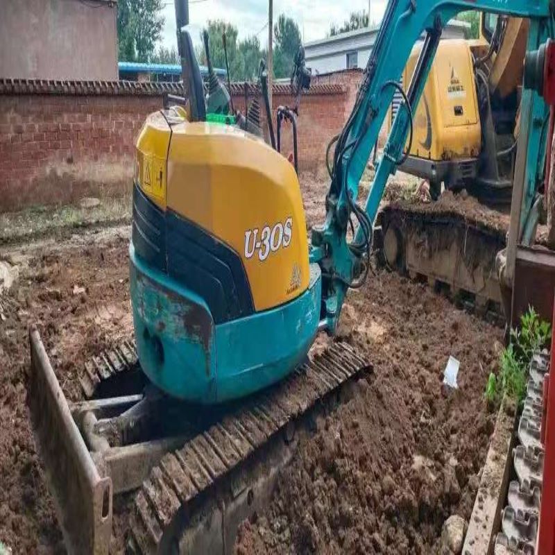 Kubota U30-3s.jpg