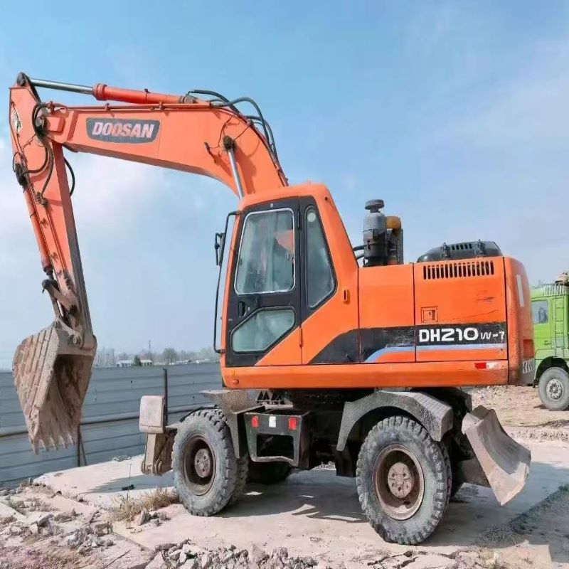 DOOSAN DH210W-7.jpg