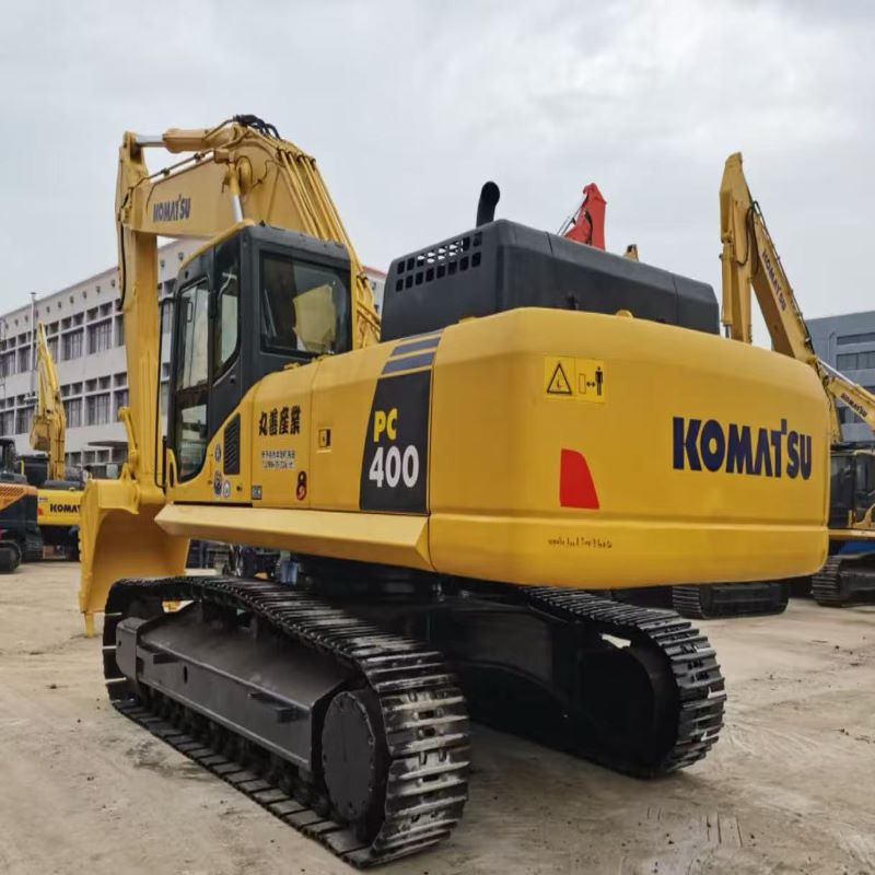 كوماتسو PC400.jpg