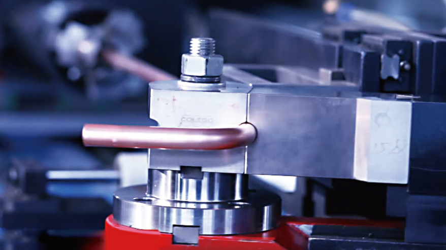 3D pipe bending machine