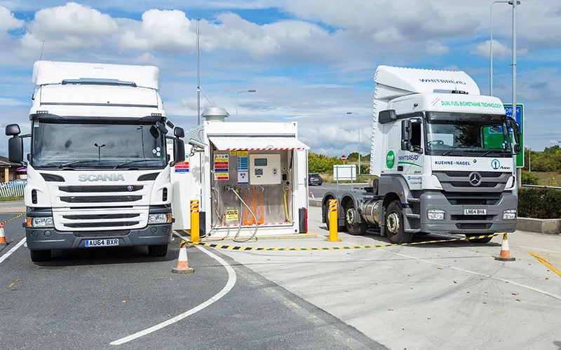 unmanned-lng-refueling-station-in-uk.jpg