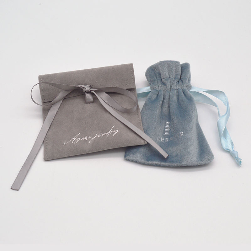 jewelry pouch.jpg