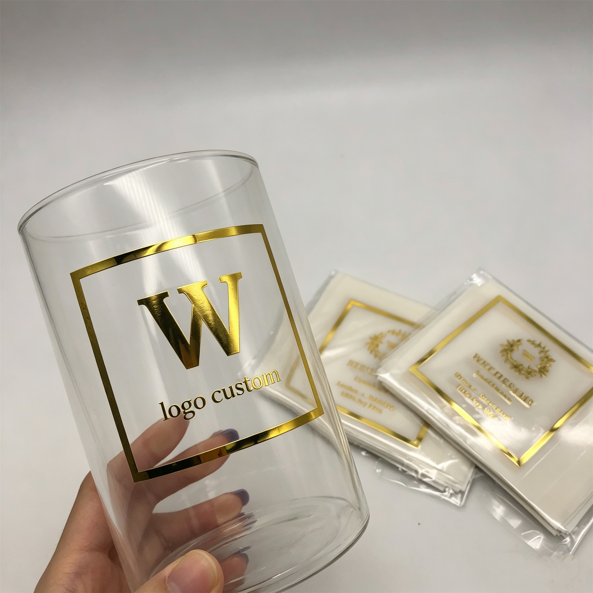 gold sticker1.png