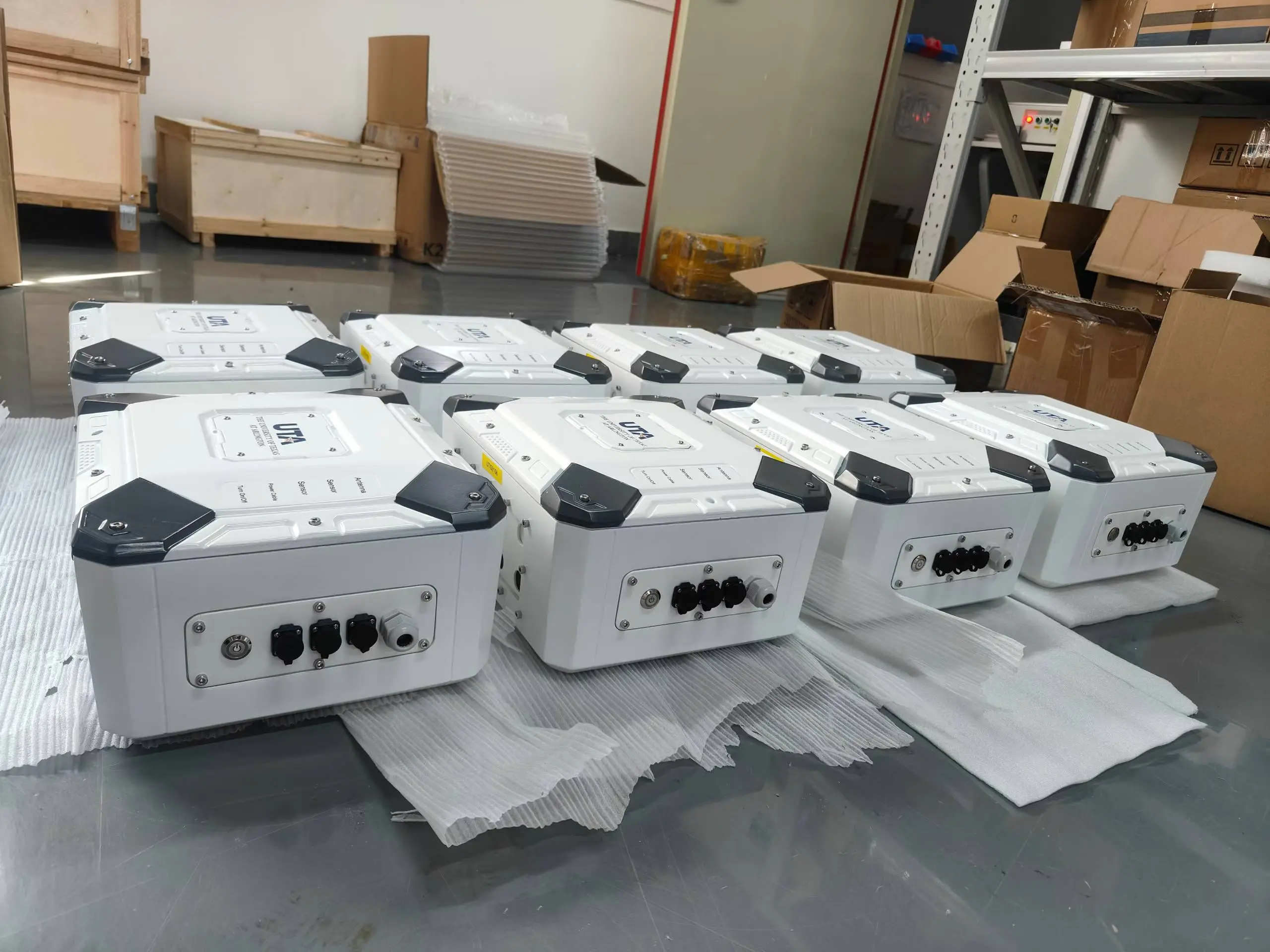 Skyeaglee factory mass producing custom outdoor air quality monitoring systems packed in boxes for overseas delivery