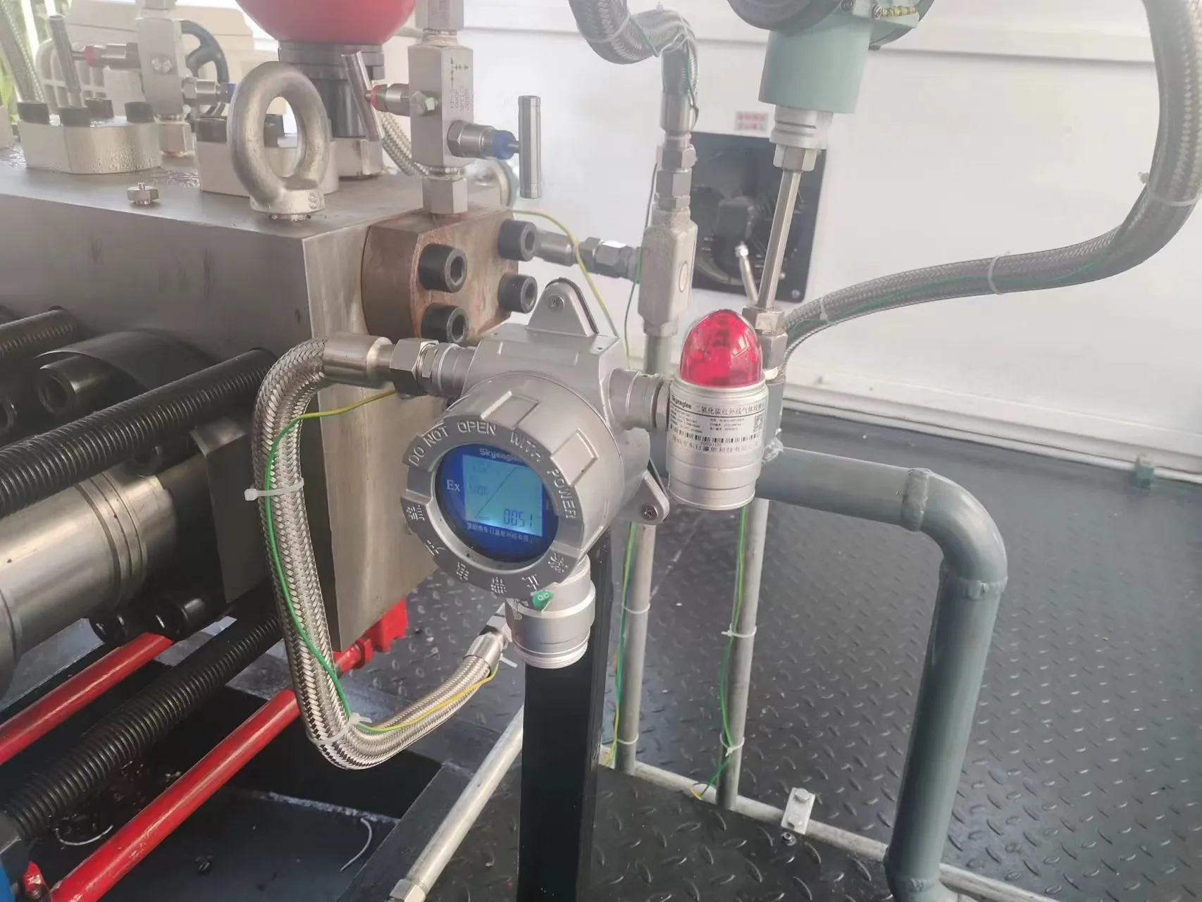 Telehandler Voc VOC Monitoring System Deployment-Skyeaglee