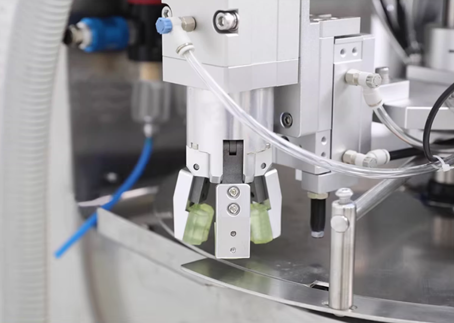 伺服三爪旋盖 Servo Three-Jaw Capping.png