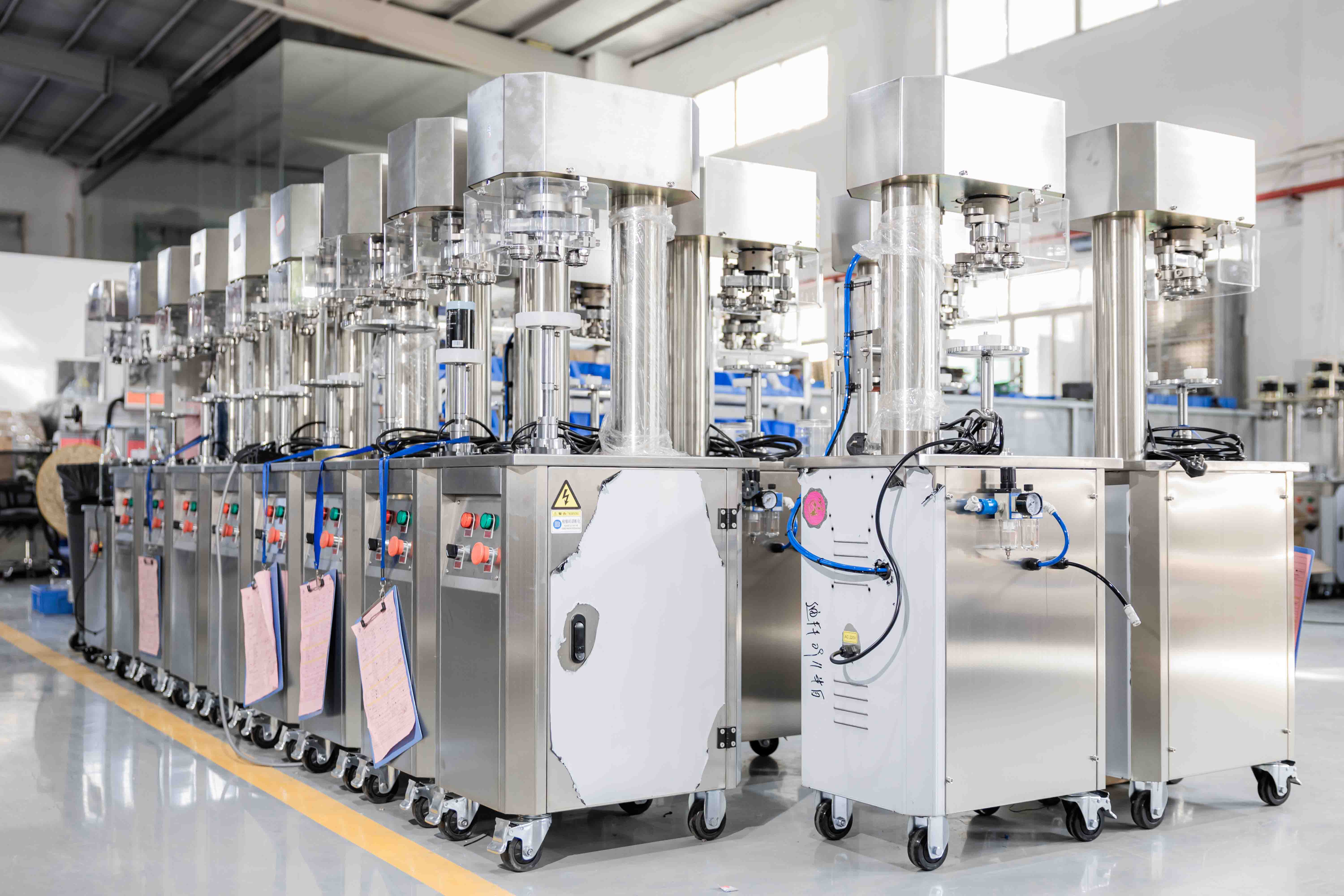 Semi-Automatic Can Sealing Machine.jpg